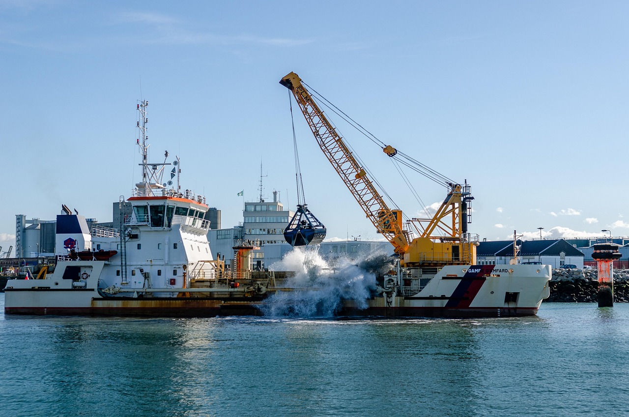 What is a Small Dredge? Unlocking Efficiency for Your Waterways